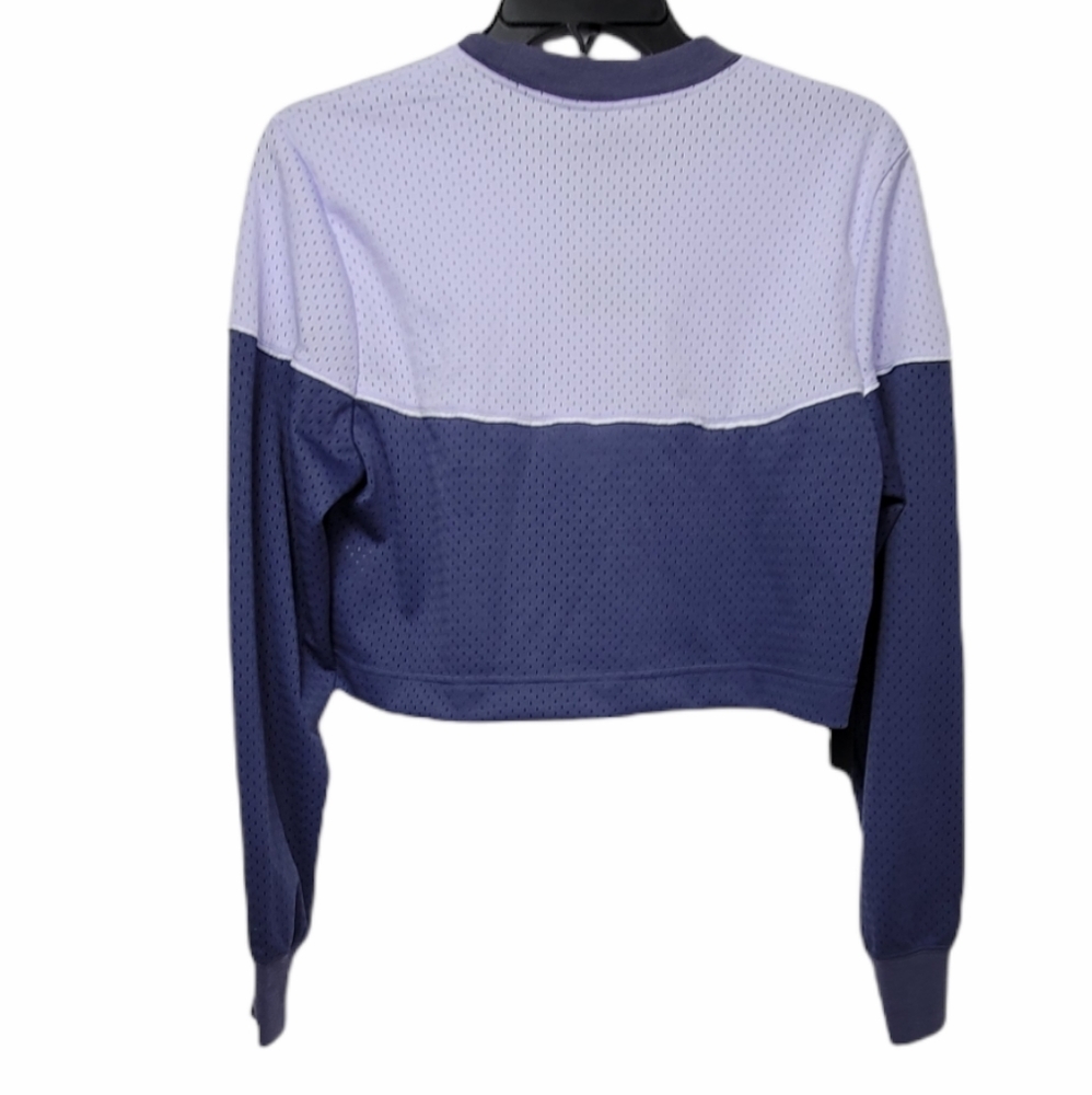 Nike Loose Fit Jersey Long Sleeve Crop Top sz Med - Picture 2 of 5